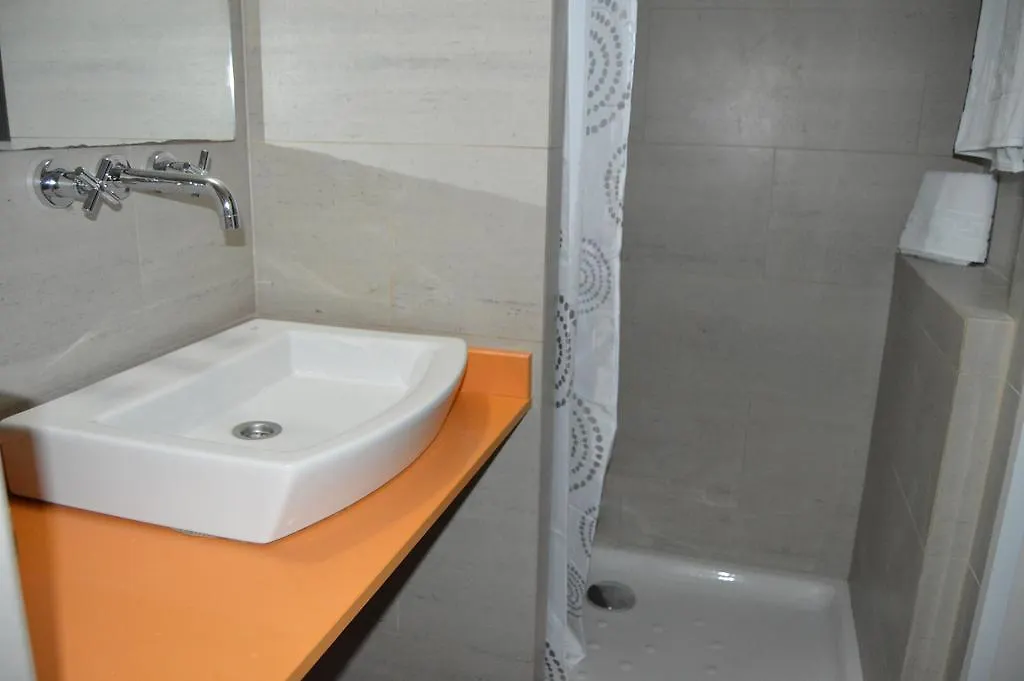 Apartment Pla Dels Cirerers Βαρκελώνη 0*,  Ισπανία